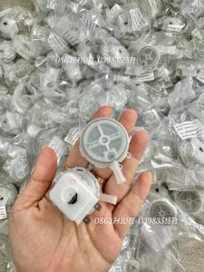 Phao máy giặt Hitachi chính hãng