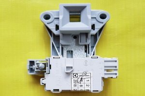 Công tắc cửa khóa cửa máy giặt Electrolux chính hãng